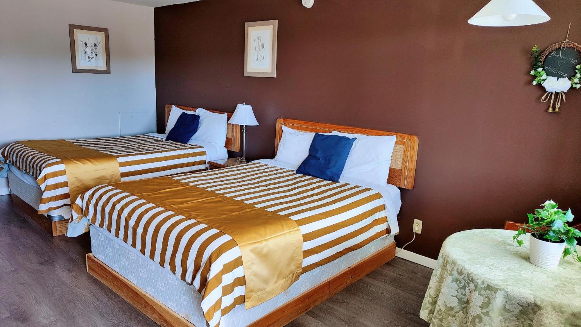 Motel Le Radisson De Валь-Даві Екстер'єр фото